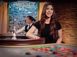 Kartu promo olahraga dan hiburan